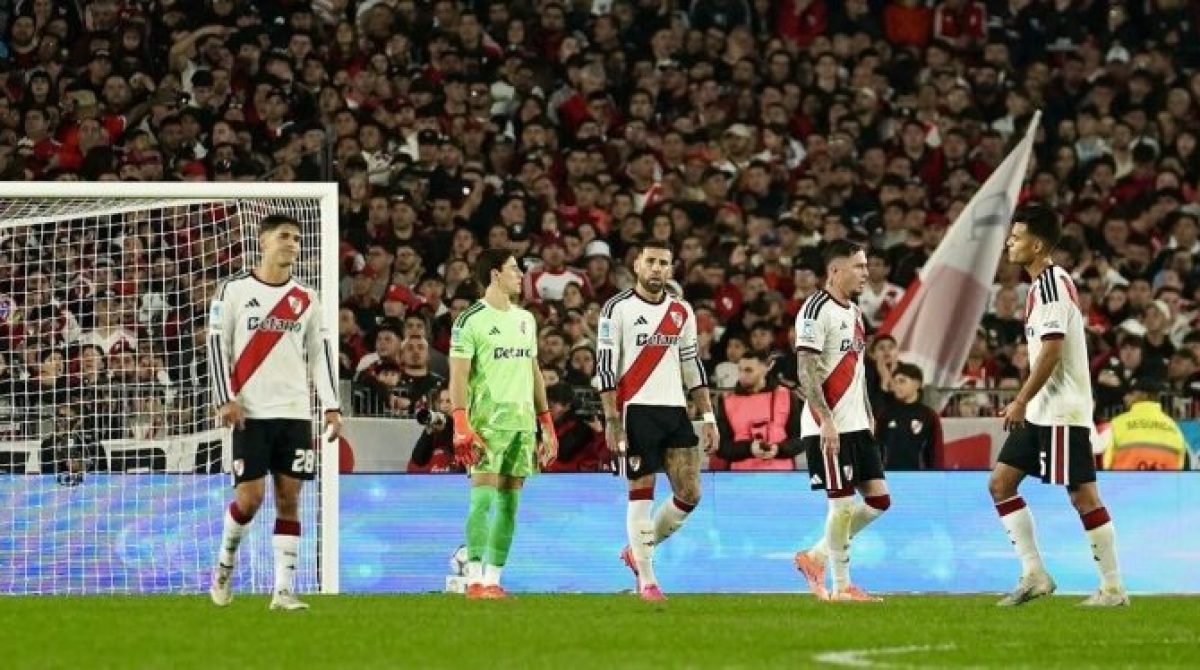 CRISIS SIN FIN. RIVER IGUALÓ LA PEOR RACHA DE CAÍDAS CONSECUTIVAS DE TODA SU HISTORIA