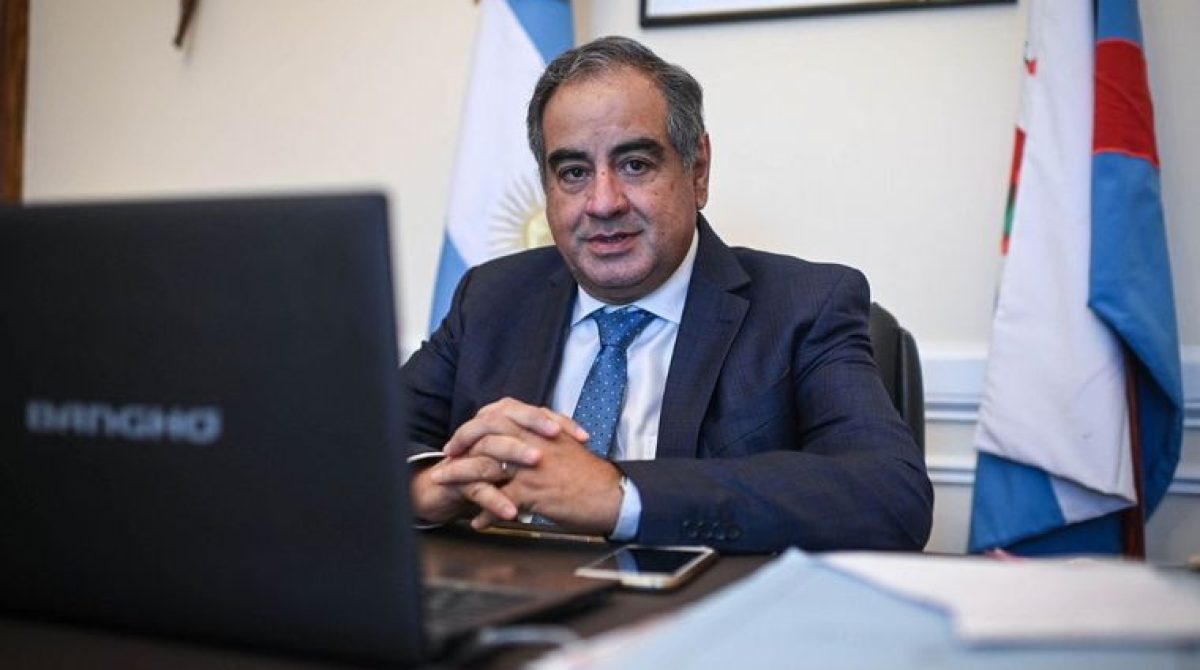 JULIO MARTÍNEZ ADVIRTIÓ QUE UN PROYECTO DE NACIÓN PUEDE DERIVAR EN PERSECUCIÓN A PERIODISTAS