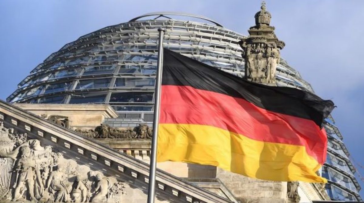 ALEMANIA APROBÓ PENSIÓN PARA NIÑOS DESDE LOS 6 AÑOS. EL ESTADO APORTARÁ €10 POR MES HASTA LOS 18