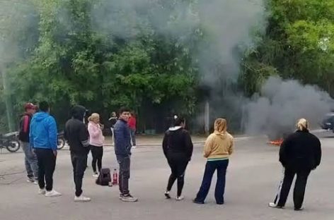 SANAGASTA. ECHAN 21 EMPLEADOS DE UNA EMPRESA Y PIDEN SER INDEMNIZADOS